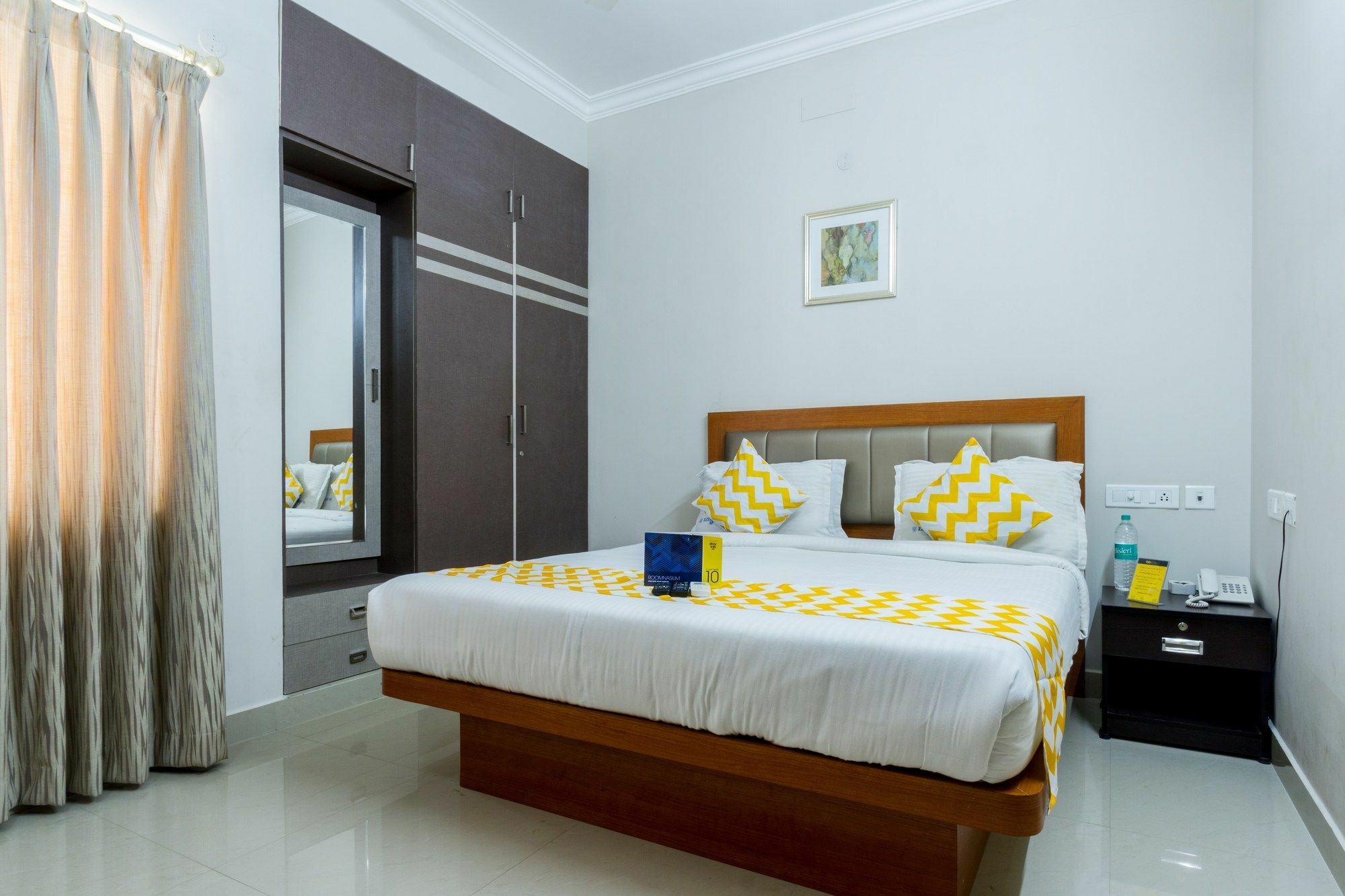 Fabhotel Rithikha Manapakkam Hotel 3*