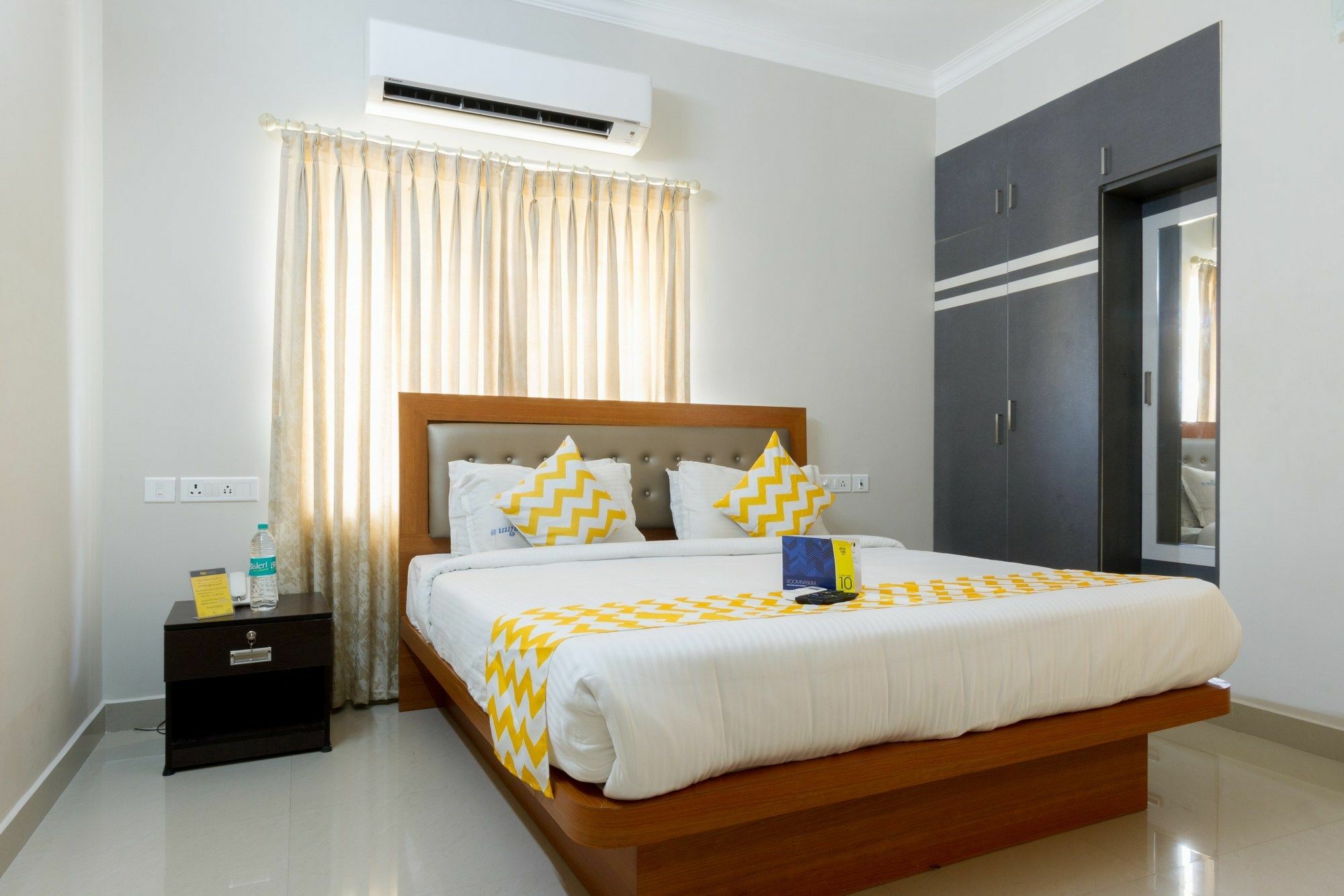 Hotel Fabhotel Rithikha Manapakkam Chennai